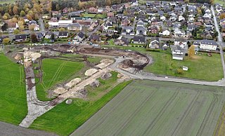Hier tut sich was: Im Baugebiet Horstfeld in Ostenland laufen die Erschließungsarbeiten. Im Delbrücker Ort konnte über Jahre kein Bauland ausgewiesen werden. - Jens Reddeker Hier tut sich was: Im Baugebiet Horstfeld in Ostenland laufen die Erschließungsarbeiten. Im Delbrücker Ort konnte über Jahre kein Bauland ausgewiesen werden. - Jens Reddeker