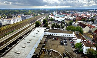 Viel Entwicklungspotenzial: Das Postgelände (im Vordergrund) und der Willy-Brandt-Platz (Bahnhofsvorplatz) kommen zusammen auf 15.000 Quadratmeter. - Andreas Frücht Viel Entwicklungspotenzial: Das Postgelände (im Vordergrund) und der Willy-Brandt-Platz (Bahnhofsvorplatz) kommen zusammen auf 15.000 Quadratmeter. - Andreas Frücht