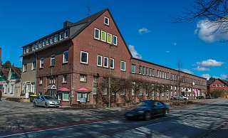 Auf dem Kampmann-Gelände an der Carl-Severing-Straße in Quelle soll ein besonderer Markt entstehen - unten Platz fürs Einkaufen, im Obergeschoss Wohnungen. - Andreas Zobe Auf dem Kampmann-Gelände an der Carl-Severing-Straße in Quelle soll ein besonderer Markt entstehen - unten Platz fürs Einkaufen, im Obergeschoss Wohnungen. - Andreas Zobe