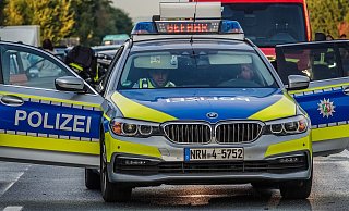 Die Polizei war am Montagabend auf der Autobahn 2 im Kreis Gütersloh im Einsatz. - Symbolfoto/Paul Brinkmann Die Polizei war am Montagabend auf der Autobahn 2 im Kreis Gütersloh im Einsatz. - Symbolfoto/Paul Brinkmann