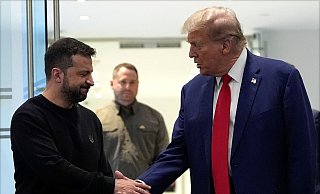 Beim Treffen mit Selenskyj sagte Trump, sein Verhältnis zu dem Ukrainer wie auch zu Russlands Präsident Putin sei großartig. - Julia Demaree Nikhinson/AP/dpa Beim Treffen mit Selenskyj sagte Trump, sein Verhältnis zu dem Ukrainer wie auch zu Russlands Präsident Putin sei großartig. - Julia Demaree Nikhinson/AP/dpa