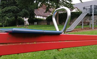 Der Spielplatz an der Südmauer wird zu Brakels erstem barrierefreien Kinderspielplatz aufgewertet. - Burkhard Battran Der Spielplatz an der Südmauer wird zu Brakels erstem barrierefreien Kinderspielplatz aufgewertet. - Burkhard Battran