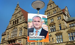 Ralf Nettelstroth und die Bielefelder CDU sind rechnerisch der Wahlsieger der Kommunalwahl. Doch eine Koalition fürs Rathaus zu finden, wird für sie schwer. - Barbara Franke Ralf Nettelstroth und die Bielefelder CDU sind rechnerisch der Wahlsieger der Kommunalwahl. Doch eine Koalition fürs Rathaus zu finden, wird für sie schwer. - Barbara Franke