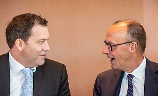 Die beiden verstehen sich - doch sonst läuft es noch nicht rund für die Koalition. (Archivbild) - Michael Kappeler/dpa Die beiden verstehen sich - doch sonst läuft es noch nicht rund für die Koalition. (Archivbild) - Michael Kappeler/dpa