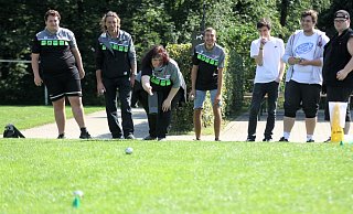 Wie wärs mal wieder mit einer Partie Boule. - Björn Kenter Wie wärs mal wieder mit einer Partie Boule. - Björn Kenter