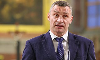 Vitali Klitschko bei einer Rede in der Leipziger Nikolaikirche. Angesichts der Sorgen vor einem russischen Angriff auf die Ukraine erwartet der Bürgermeister von Kiew Unterstützung von der Bundesregierung. - Foto: Jan Woitas/dpa-Zentralbild/dpa Vitali Klitschko bei einer Rede in der Leipziger Nikolaikirche. Angesichts der Sorgen vor einem russischen Angriff auf die Ukraine erwartet der Bürgermeister von Kiew Unterstützung von der Bundesregierung. - Foto: Jan Woitas/dpa-Zentralbild/dpa