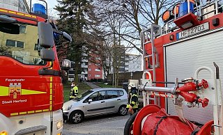 Die Feuerwehr im Einsatz am Samstag. - Feuerwehr Herford Die Feuerwehr im Einsatz am Samstag. - Feuerwehr Herford