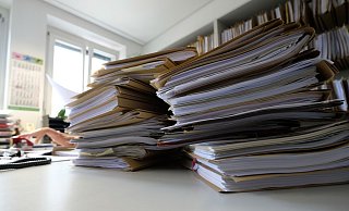 «Wir wollen die Möglichkeiten der Künstlichen Intelligenz auch für die öffentliche Hand nutzbar machen», heißt es in einem Papier der Bundesregierung. - Bernd Weissbrod/dpa «Wir wollen die Möglichkeiten der Künstlichen Intelligenz auch für die öffentliche Hand nutzbar machen», heißt es in einem Papier der Bundesregierung. - Bernd Weissbrod/dpa