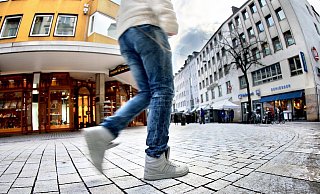 Was tun, damit die City attraktiv bleibt? Das treibt derzeit viele Bielefelder um - und manche Idee ist ziemlich umstritten. - Sarah Jonek (Archiv/Symbolbild) Was tun, damit die City attraktiv bleibt? Das treibt derzeit viele Bielefelder um - und manche Idee ist ziemlich umstritten. - Sarah Jonek (Archiv/Symbolbild)