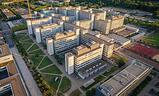 16 neue Professorinnen und Professoren sind an der Uni Bielefeld zum Sommersemester 2024 gestartet. - Mike-Dennis Mueller/www.mdm.photo 16 neue Professorinnen und Professoren sind an der Uni Bielefeld zum Sommersemester 2024 gestartet. - Mike-Dennis Mueller/www.mdm.photo