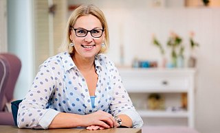 Britta Rusch (CSB) will Bürgermeisterin werden. Ihrer Ansicht nach muss nach fast 21 Jahren, die Hubert Erichlandwehr schon Bürgermeister ist, frischer Wind ins Rathaus. - Besim Mazhiqi Britta Rusch (CSB) will Bürgermeisterin werden. Ihrer Ansicht nach muss nach fast 21 Jahren, die Hubert Erichlandwehr schon Bürgermeister ist, frischer Wind ins Rathaus. - Besim Mazhiqi