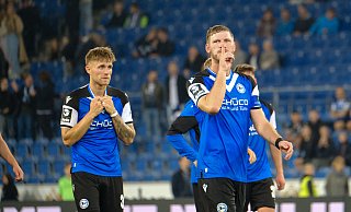 Arminia Bielefeld verliert am 8. Spieltag der 3. Liga mit 2:6 gegen den 1. FC Saarbrücken. - Andreas Zobe Arminia Bielefeld verliert am 8. Spieltag der 3. Liga mit 2:6 gegen den 1. FC Saarbrücken. - Andreas Zobe