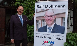 Ralf Dohmann ist der Bürgermeisterkandidat der Bürger für Höxter (BfH). - Mathias Brüggemann Ralf Dohmann ist der Bürgermeisterkandidat der Bürger für Höxter (BfH). - Mathias Brüggemann