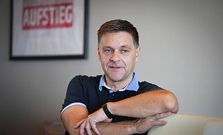 Oliver Ruhnert will für das BSW in den Bundestag. - Soeren Stache/dpa Oliver Ruhnert will für das BSW in den Bundestag. - Soeren Stache/dpa