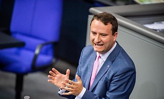Der Thüringer CDU-Bundestagsabgeordnete Mark Hauptmann legt nach Lobbyismus-Vorwürfen sein Mandat mit sofortiger Wirkung nieder. - Foto: Arne Immanuel Bänsch/dpa Der Thüringer CDU-Bundestagsabgeordnete Mark Hauptmann legt nach Lobbyismus-Vorwürfen sein Mandat mit sofortiger Wirkung nieder. - Foto: Arne Immanuel Bänsch/dpa