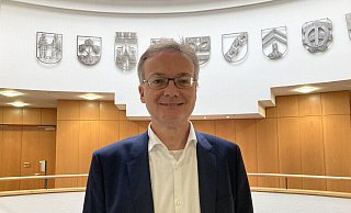 Andreas Warnecke ist Geschäftsführer der neuen Verkehrsgesellschaft des Kreises Herford. Er will die Angebote im öffentlichen Nahverkehr positiv weiterentwickeln - Matthias Bungeroth Andreas Warnecke ist Geschäftsführer der neuen Verkehrsgesellschaft des Kreises Herford. Er will die Angebote im öffentlichen Nahverkehr positiv weiterentwickeln - Matthias Bungeroth