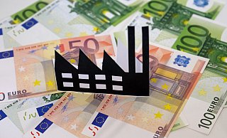 Die Gewerbesteuer soll 1,4 Millionen Euro mehr pro Jahr in den Haushalt spülen. CDU und Grüne wollen so die Senkung des Hebesatzes der Grundsteuer B um 100 Prozentpunkte gegenfinanzieren. - Thorsten Gödecker Die Gewerbesteuer soll 1,4 Millionen Euro mehr pro Jahr in den Haushalt spülen. CDU und Grüne wollen so die Senkung des Hebesatzes der Grundsteuer B um 100 Prozentpunkte gegenfinanzieren. - Thorsten Gödecker