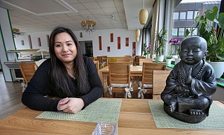 Thi Dieu Nguyen eröffnete das Veggie Delicious vor acht Jahren in Bielefeld. Sie bietet rein vegane, asiatische Küche. - NW-Archiv Thi Dieu Nguyen eröffnete das Veggie Delicious vor acht Jahren in Bielefeld. Sie bietet rein vegane, asiatische Küche. - NW-Archiv