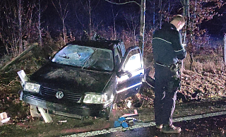 Das Auto des jungen Mannes soll sich mehrfach überschlagen haben. - Svenja Ludwig Das Auto des jungen Mannes soll sich mehrfach überschlagen haben. - Svenja Ludwig