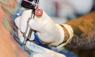 Bei zwei Sitzungen soll es zu sexuellen Übergriffen gekommen sein, beim dritten Mal soll der Mann es wieder probiert haben. Symbolfoto: - imago/blickwinkel Bei zwei Sitzungen soll es zu sexuellen Übergriffen gekommen sein, beim dritten Mal soll der Mann es wieder probiert haben. Symbolfoto: - imago/blickwinkel