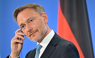 Das Ressort von Bundesfinanzminister Christian Lindner sieht für die kommenden Jahre noch haushaltspolitischen «Handlungsbedarf». - Martin Schutt/dpa Das Ressort von Bundesfinanzminister Christian Lindner sieht für die kommenden Jahre noch haushaltspolitischen «Handlungsbedarf». - Martin Schutt/dpa