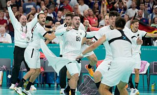 Deutschlands Handballern winkt eine Gesamtprämie von 475.000 Euro. - Aaron Favila/AP/dpa Deutschlands Handballern winkt eine Gesamtprämie von 475.000 Euro. - Aaron Favila/AP/dpa