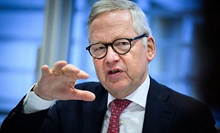 Lutz Goebel, Vorsitzender des Nationalen Normenkontrollrats (NKR), im Gespräch mit der Deutschen Presse-Agentur. - Bernd von Jutrczenka/dpa Lutz Goebel, Vorsitzender des Nationalen Normenkontrollrats (NKR), im Gespräch mit der Deutschen Presse-Agentur. - Bernd von Jutrczenka/dpa