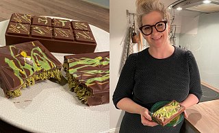 Hobbyköchin Sara Eardley hat mit dem MT gemeinsam Dubai Schokolade zubereitet. Auch eine MT Tafel ist dabei entstanden, die nachher mit in die Redaktion durfte. MT-Foto: - Zoé Zacharias Hobbyköchin Sara Eardley hat mit dem MT gemeinsam Dubai Schokolade zubereitet. Auch eine MT Tafel ist dabei entstanden, die nachher mit in die Redaktion durfte. MT-Foto: - Zoé Zacharias