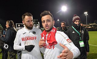 Großer Kampf, und doch verloren: Zlatko Janjic und Mehmet Kurt vom SC Verl. - Jens Dünhölter Großer Kampf, und doch verloren: Zlatko Janjic und Mehmet Kurt vom SC Verl. - Jens Dünhölter