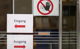 Der Bund hat Vorschläge für einheitliche Corona-Einschränkungen gemacht. - Foto: Daniel Karmann/dpa Der Bund hat Vorschläge für einheitliche Corona-Einschränkungen gemacht. - Foto: Daniel Karmann/dpa