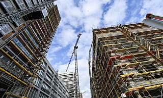 Bauarbeiten sind im Quartier Heidestraße in Berlin Mitte in der Nähe des Hauptbahnhofs im Gange. - Foto: Jens Kalaene/dpa-Zentralbild/dpa Bauarbeiten sind im Quartier Heidestraße in Berlin Mitte in der Nähe des Hauptbahnhofs im Gange. - Foto: Jens Kalaene/dpa-Zentralbild/dpa