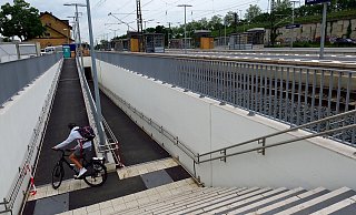 17 Millionen Euro kostet die Sanierung des Brackweder Bahnhofs - und nun gibt es trotzdem Kritik. - Ehmke 17 Millionen Euro kostet die Sanierung des Brackweder Bahnhofs - und nun gibt es trotzdem Kritik. - Ehmke