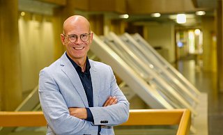 Das Bielefelder Rathaus ist seit 2015 der Arbeitsplatz von Ingo Nürnberger. Jetzt möchte er ins Chefzimmer umziehen. - Andreas Zobe Das Bielefelder Rathaus ist seit 2015 der Arbeitsplatz von Ingo Nürnberger. Jetzt möchte er ins Chefzimmer umziehen. - Andreas Zobe