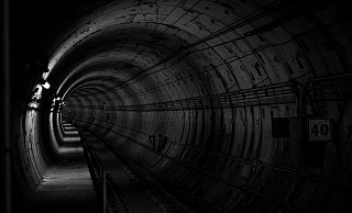 Sowohl für Autofahrer als auch für die Straßenbahn sollte schon durch den Bielefelder Teuto gebohrt werden - auch an ganz prominenter Stelle. (Symbolbild) - pixabay creative commons Sowohl für Autofahrer als auch für die Straßenbahn sollte schon durch den Bielefelder Teuto gebohrt werden - auch an ganz prominenter Stelle. (Symbolbild) - pixabay creative commons