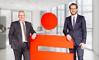 Das Vorstands-Duo: Markus Schaly (l.) und Thomas Beuchel. - Sparkasse Minden-Lübbecke Das Vorstands-Duo: Markus Schaly (l.) und Thomas Beuchel. - Sparkasse Minden-Lübbecke