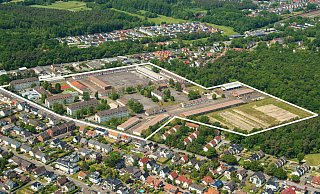 Die Stadt Paderborn kann das Areal der ehemaligen Dempsey-Kaserne kaufen. Die weiße Umrandung markiert die konkrete Fläche. - Gerd Vieler, Mallinckrodtstraße Die Stadt Paderborn kann das Areal der ehemaligen Dempsey-Kaserne kaufen. Die weiße Umrandung markiert die konkrete Fläche. - Gerd Vieler, Mallinckrodtstraße