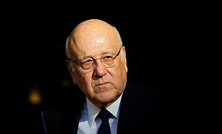 Libanons geschäftsführender Ministerpräsident Mikati weckt Hoffnung auf eine Waffenruhe. (Archivbild) - Hassan Ammar/AP/dpa Libanons geschäftsführender Ministerpräsident Mikati weckt Hoffnung auf eine Waffenruhe. (Archivbild) - Hassan Ammar/AP/dpa