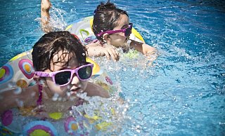 Sommerzeit ist Freibadzeit - auch in Bielefeld. Das Angebot ist groß. - Symbolbild: Pixabay Sommerzeit ist Freibadzeit - auch in Bielefeld. Das Angebot ist groß. - Symbolbild: Pixabay