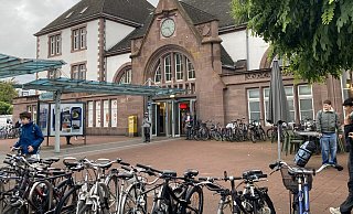 Der Bahnhof in Herford wird in Kürze sehr einsam werden. Vom 12. bis zum 18. Oktober wird dort kein einziger Zug halten, erläutert der Fahrgastverband Pro Bahn. - Matthias Bungeroth Der Bahnhof in Herford wird in Kürze sehr einsam werden. Vom 12. bis zum 18. Oktober wird dort kein einziger Zug halten, erläutert der Fahrgastverband Pro Bahn. - Matthias Bungeroth