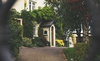 Bielefelds Immobilienmarkt läuft heiß - besonders in 1-A-Lagen ist die Nachfrage nach besonderen Objekten enorm. - Symbolbild: Pixabay Bielefelds Immobilienmarkt läuft heiß - besonders in 1-A-Lagen ist die Nachfrage nach besonderen Objekten enorm. - Symbolbild: Pixabay