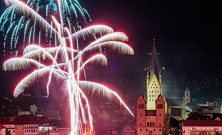 In diesem Jahr gab es zum Libori-Finale wieder das große Feuerwerk im Paderquellgebiet. - Besim Mazhiqi In diesem Jahr gab es zum Libori-Finale wieder das große Feuerwerk im Paderquellgebiet. - Besim Mazhiqi