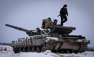 Die Lage an den diversen Frontabschnitten in der Ukraine bleibt aus Sicht der Generalität in Kiew weiterhin schwierig. - Efrem Lukatsky/AP/dpa Die Lage an den diversen Frontabschnitten in der Ukraine bleibt aus Sicht der Generalität in Kiew weiterhin schwierig. - Efrem Lukatsky/AP/dpa