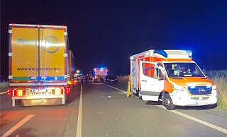 In Höhe der Kreuzung Zur Flammenmühle, Ecke Druffeler Straße, im Kreis Gütersloh trat am Montagabend plötzlich unvermittelt ein Fußgänger auf die Fahrbahn. - Thorsten Heß In Höhe der Kreuzung Zur Flammenmühle, Ecke Druffeler Straße, im Kreis Gütersloh trat am Montagabend plötzlich unvermittelt ein Fußgänger auf die Fahrbahn. - Thorsten Heß