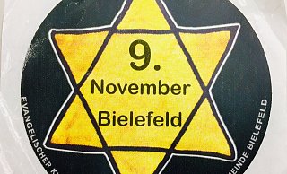 Vor einem Jahr setzten Evangelischer Kirchenkreis und Jüdische Gemeinde ein gemeinsames ein Zeichen gegen Antisemitismus. - Neue Westfälische Vor einem Jahr setzten Evangelischer Kirchenkreis und Jüdische Gemeinde ein gemeinsames ein Zeichen gegen Antisemitismus. - Neue Westfälische