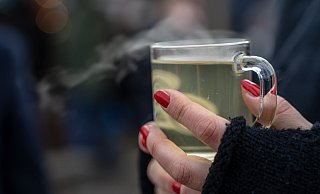 Weißer Glühwein gehört mittlerweile fast überall zum festen Repertoire. - Symbolfoto/Pixabay Weißer Glühwein gehört mittlerweile fast überall zum festen Repertoire. - Symbolfoto/Pixabay