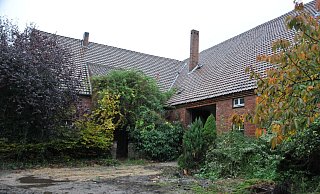 Die Gemeindeverwaltung schlägt vor, an Stelle des Hofs Detert einen Neubau zu errichten. - Frank Jasper Die Gemeindeverwaltung schlägt vor, an Stelle des Hofs Detert einen Neubau zu errichten. - Frank Jasper
