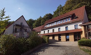 Das Jugendgästehaus Rödinghausen steht wegen der Corona-Krise im Moment leer. - Niklas Krämer Das Jugendgästehaus Rödinghausen steht wegen der Corona-Krise im Moment leer. - Niklas Krämer