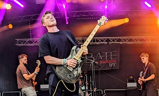 Die Band "Up for Debate" aus Kassel hat sich seit ihrer Gründung 2018 bereits eine große Fangemeinde erspielt. - Burkhard Battran Die Band "Up for Debate" aus Kassel hat sich seit ihrer Gründung 2018 bereits eine große Fangemeinde erspielt. - Burkhard Battran