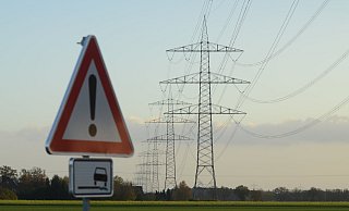 Umstritten: Die Amprion-Stromtrasse zwischen St. Hülfe und Wehrendorf wird ausgebaut, Klagen dagegen auch aus Stemwede waren vor Gericht gescheitert. - Joern Spreen-Ledebur Umstritten: Die Amprion-Stromtrasse zwischen St. Hülfe und Wehrendorf wird ausgebaut, Klagen dagegen auch aus Stemwede waren vor Gericht gescheitert. - Joern Spreen-Ledebur