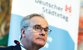 Helmut Dedy ist Hauptgeschäftsführer des Deutschen Städtetages. - Hendrik Schmidt/dpa Helmut Dedy ist Hauptgeschäftsführer des Deutschen Städtetages. - Hendrik Schmidt/dpa